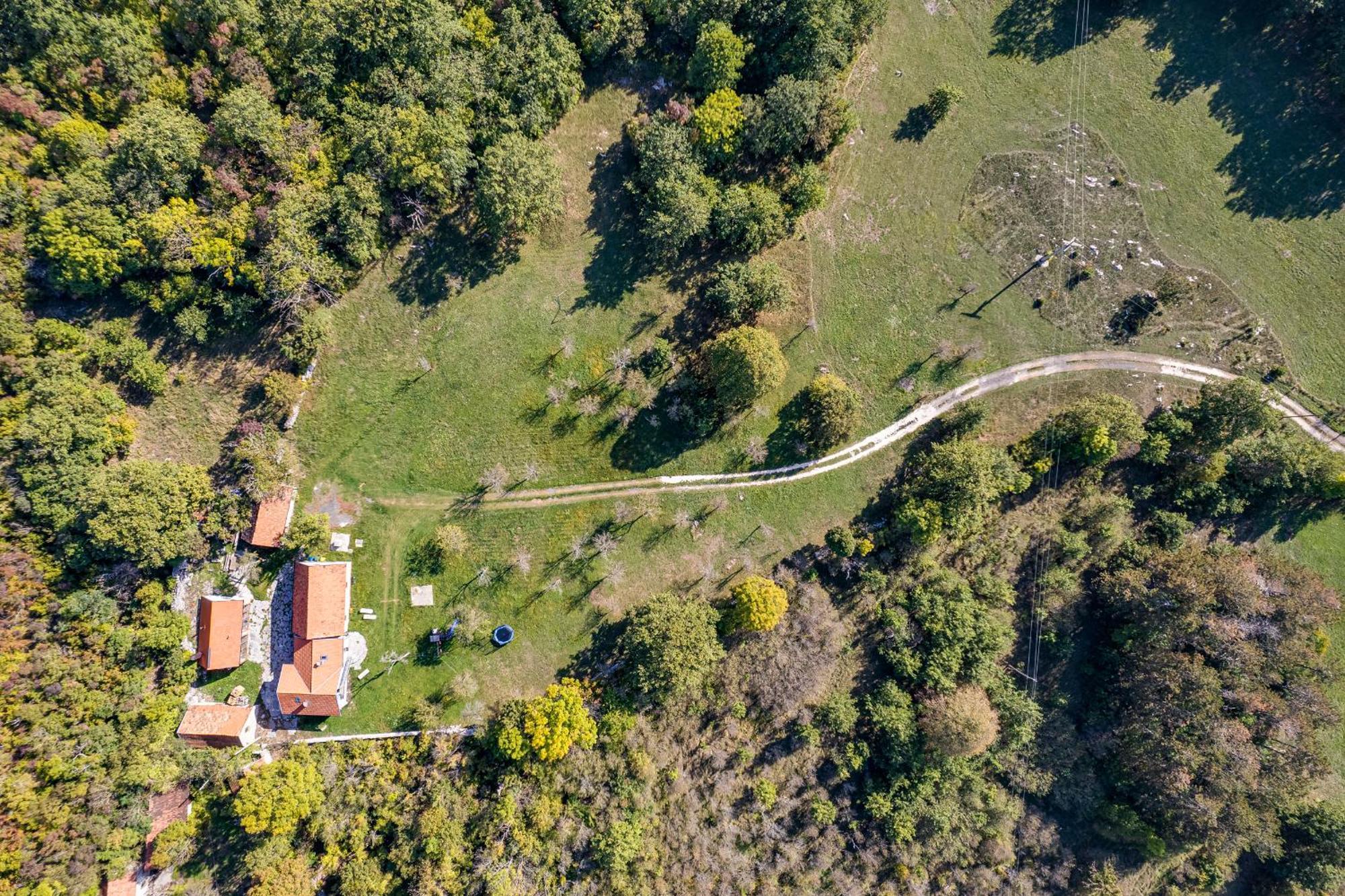 Sokol - Secret Forest House Gračac Exterior foto